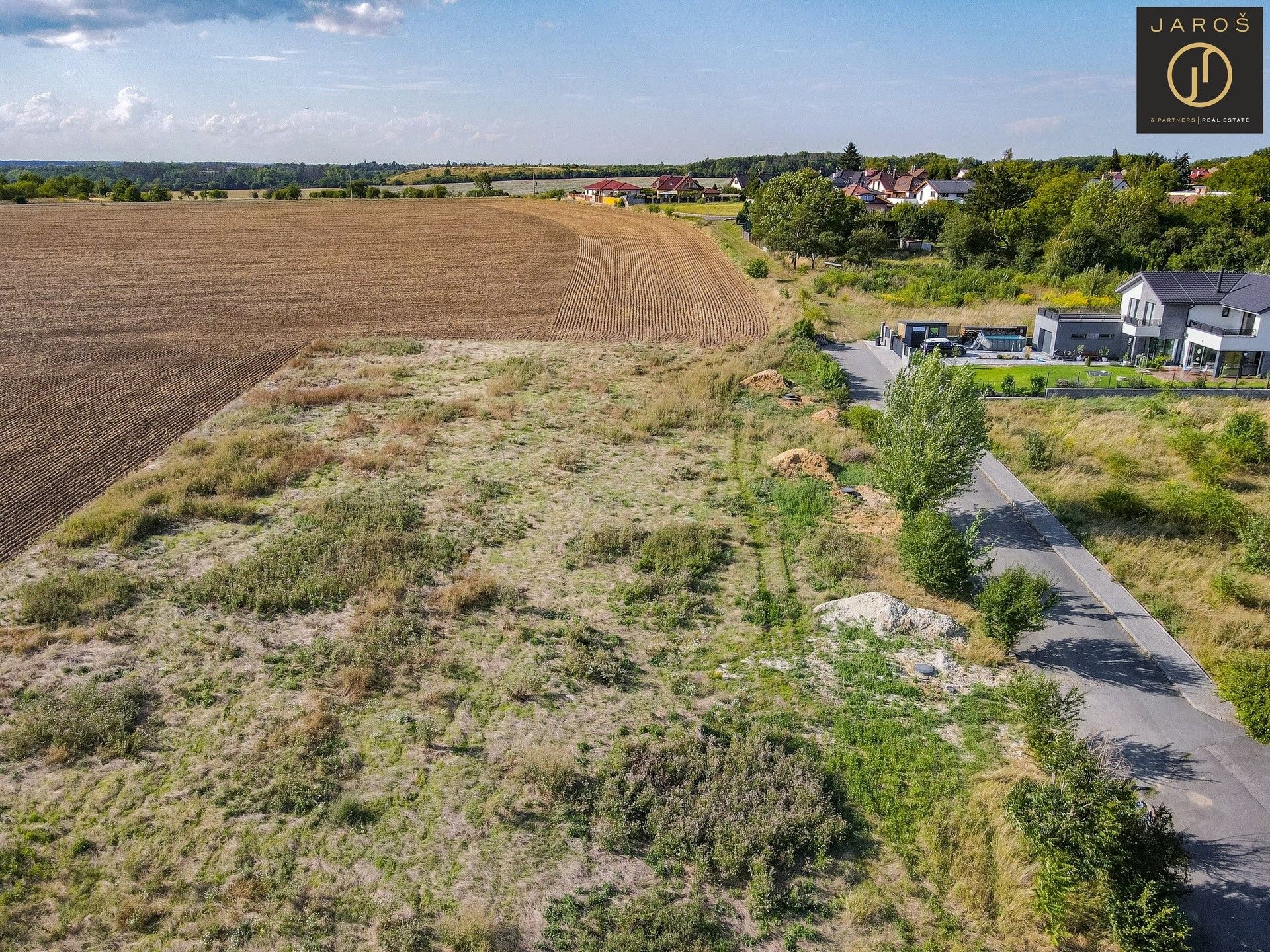 Prodej pozemek pro bydlení - Dobříč, 948 m²