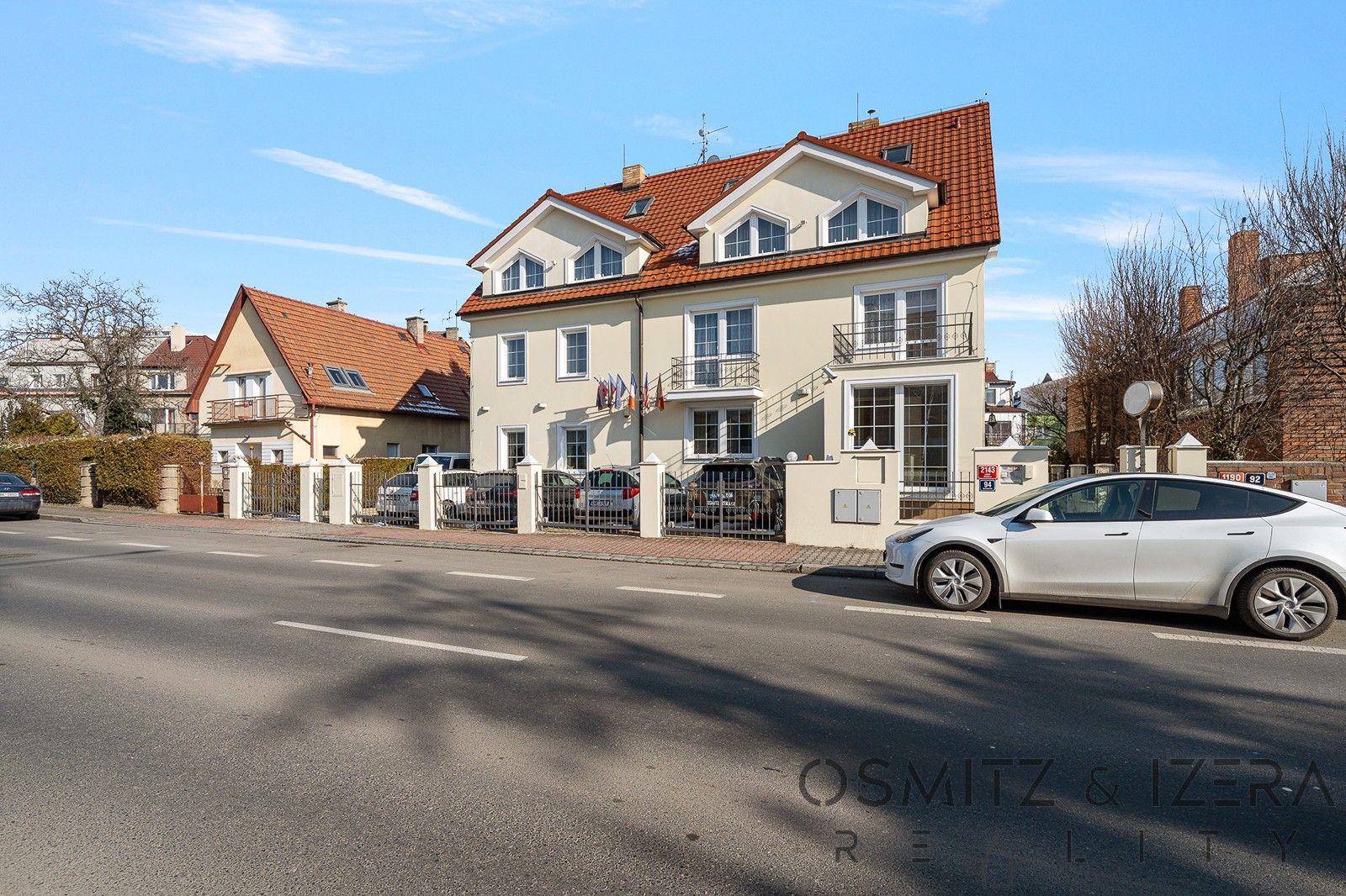 Ubytovací zařízení, Davídkova, Praha, 890 m²