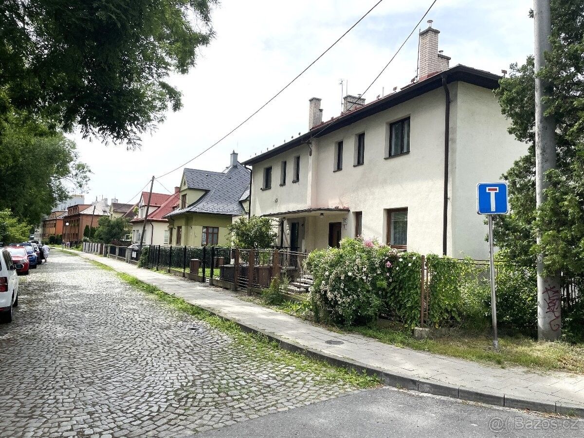 Prodej dům - Karviná, 733 01, 100 m²