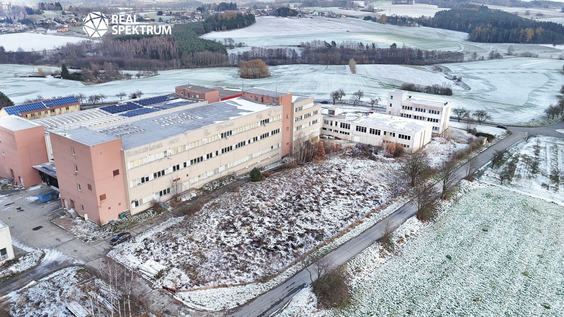 Prodej komerční pozemek - Suchý kopec, Bystřice nad Pernštejnem, 2 556 m²