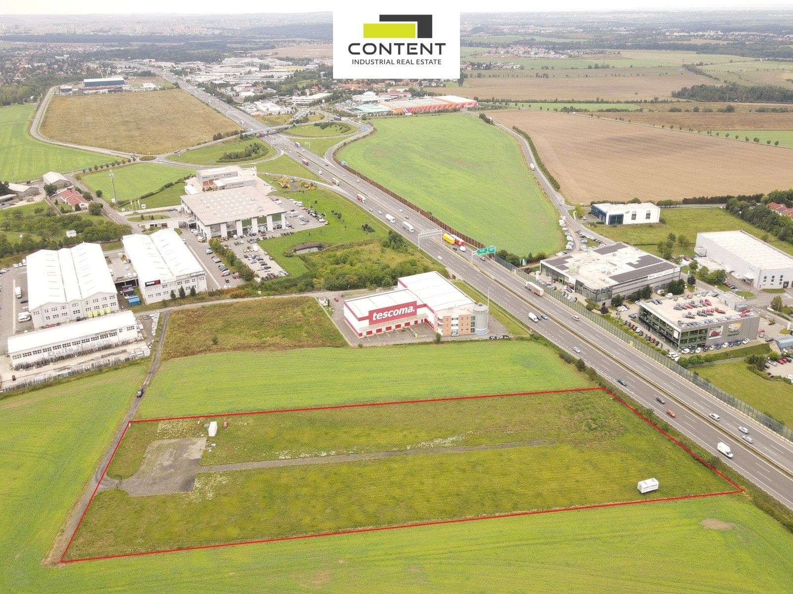 Komerční pozemky, Nupaky, 17 000 m²