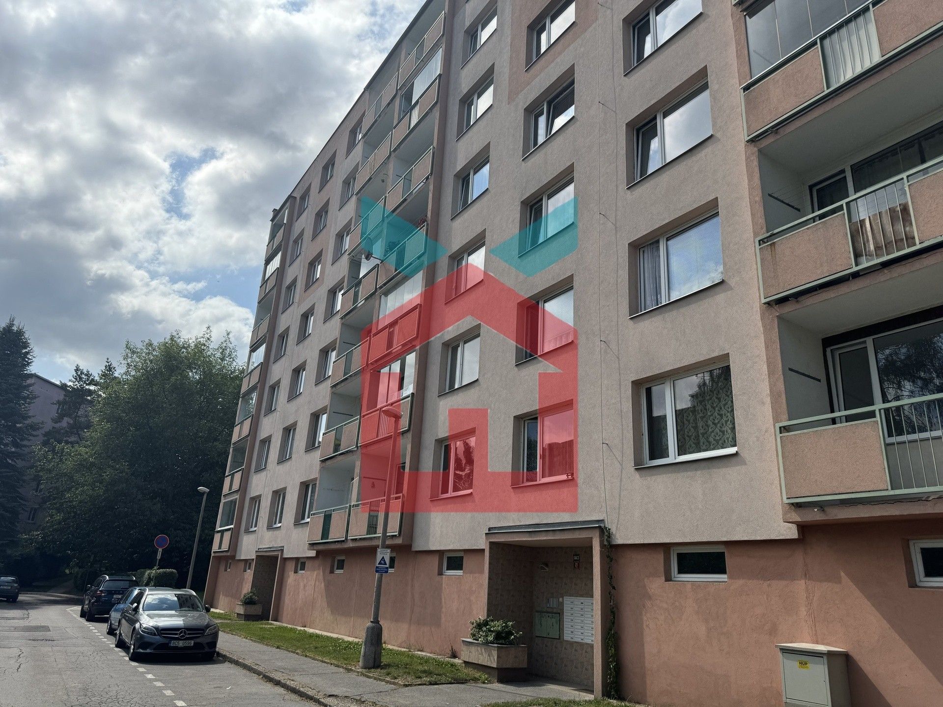 1+1, U Tvrze, Děčín, 37 m²