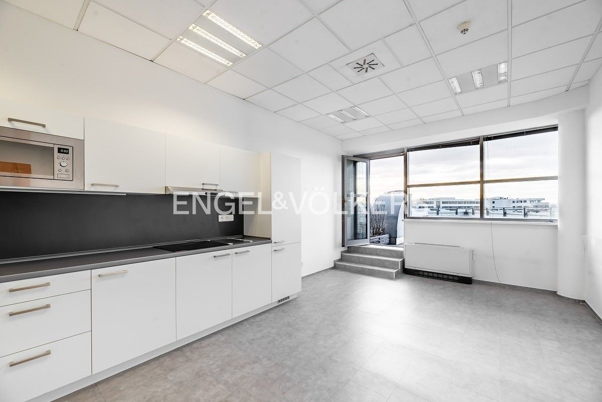 Pronájem kancelář - Doudlebská, Praha, 504 m²