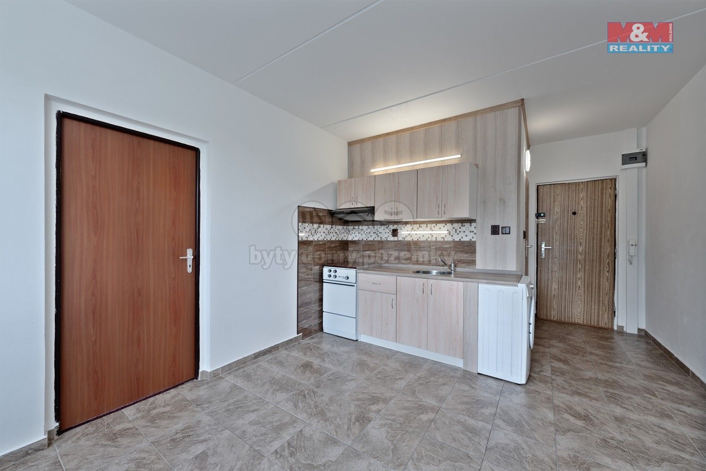 1+1, Kamenný vrch, Chomutov, 36 m²