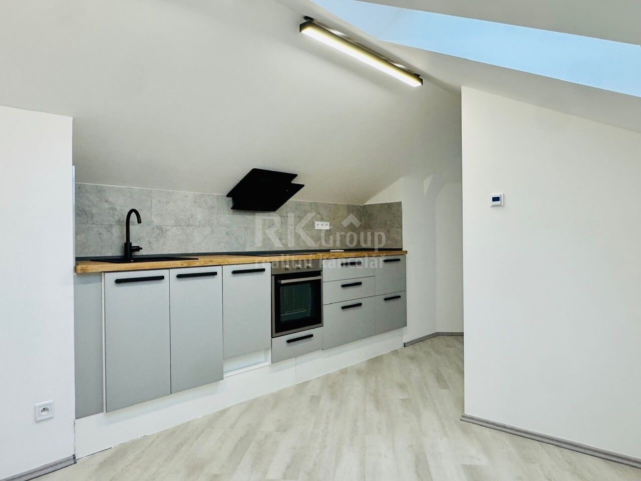 1+1, Podle Kačerova, Praha, 50 m²