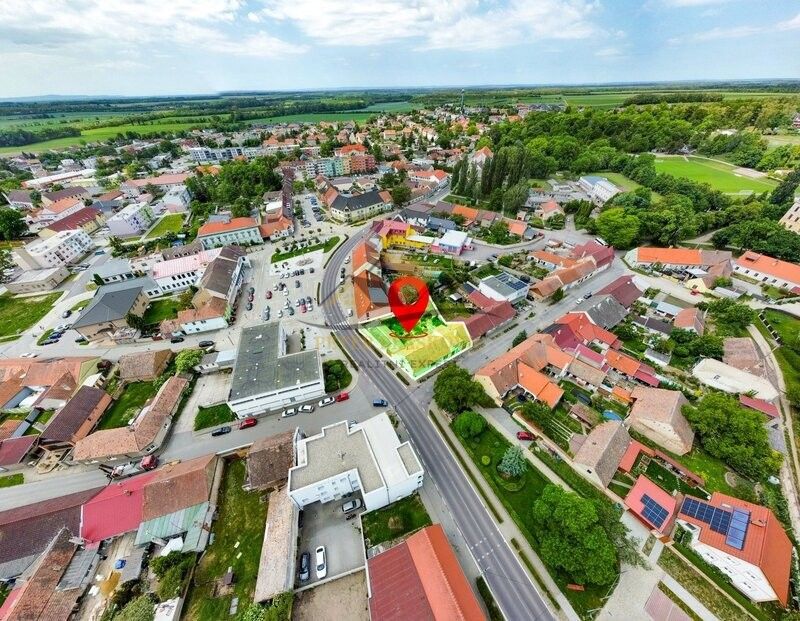 Prodej kancelář - Hrušovany nad Jevišovkou, 671 67, 80 m²