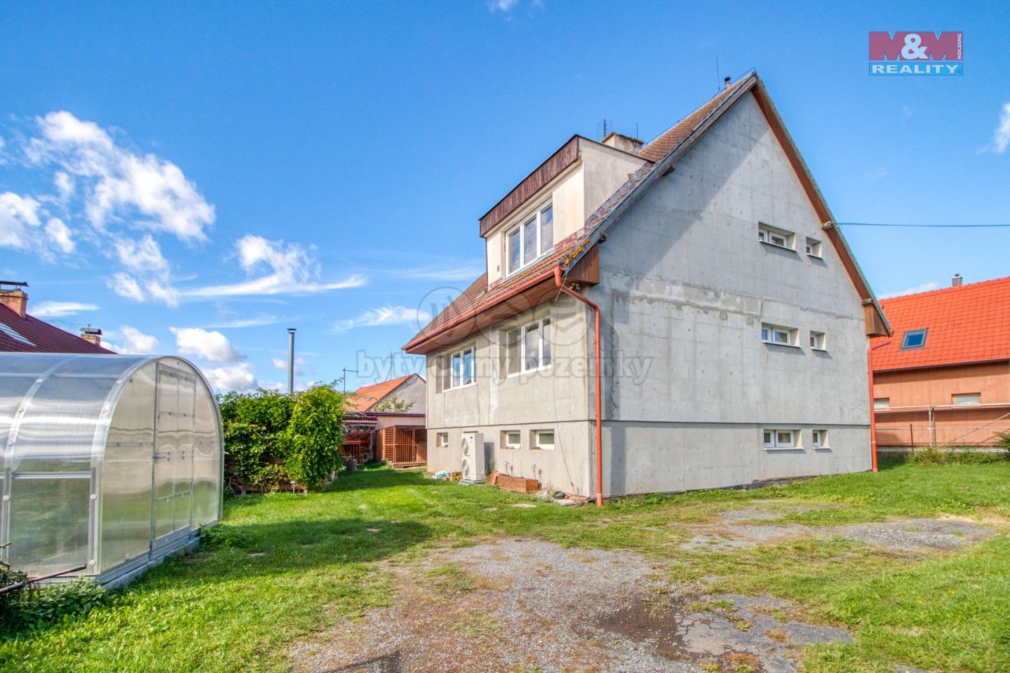 Rodinné domy, Skašov, 266 m²