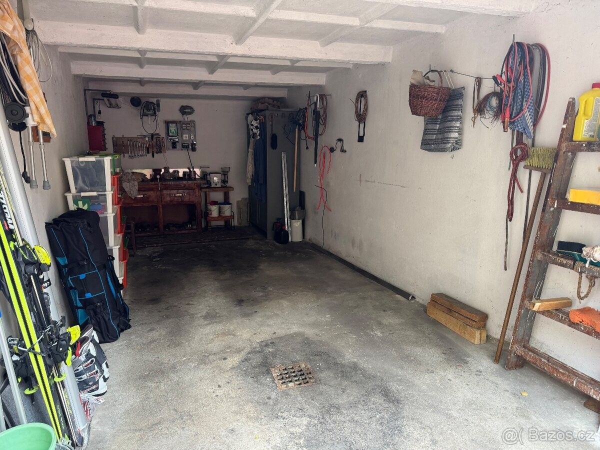 Garáže, Česká Třebová, 560 02