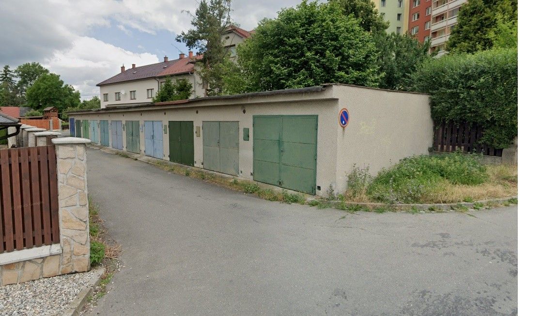 Garáže, Hranice, 753 01, 20 m²