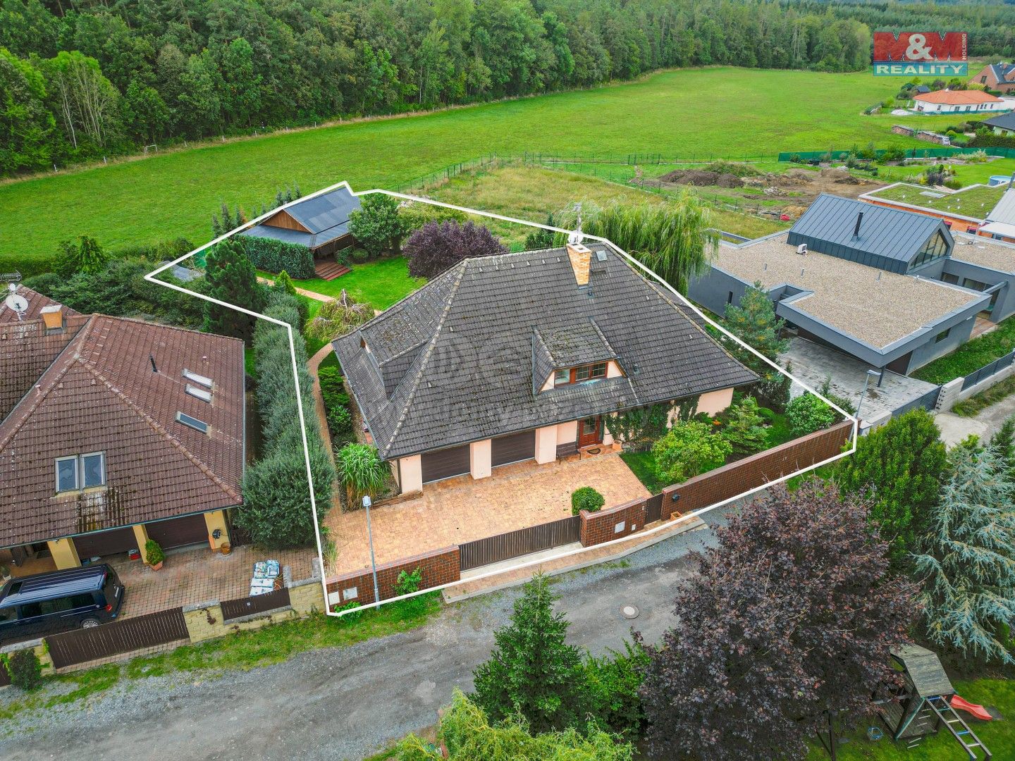 Prodej rodinný dům - Luční, Horní Bezděkov, 359 m²