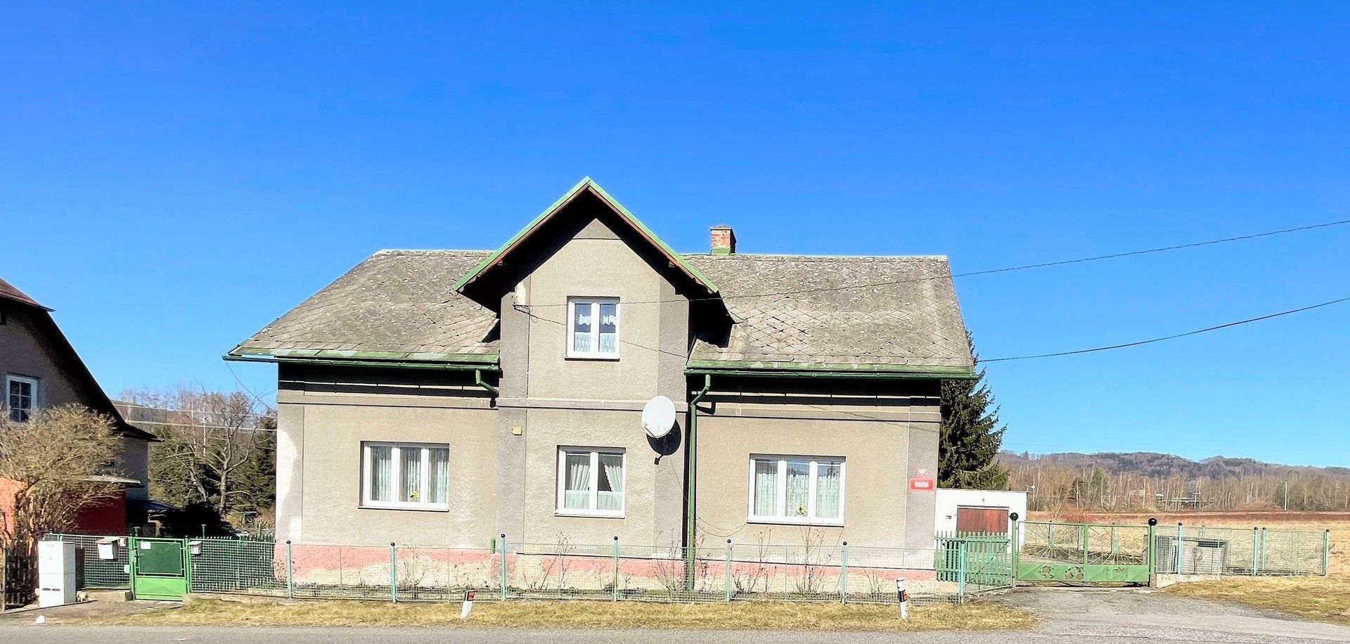 Prodej rodinný dům - Skalická, Nový Bor, 240 m²