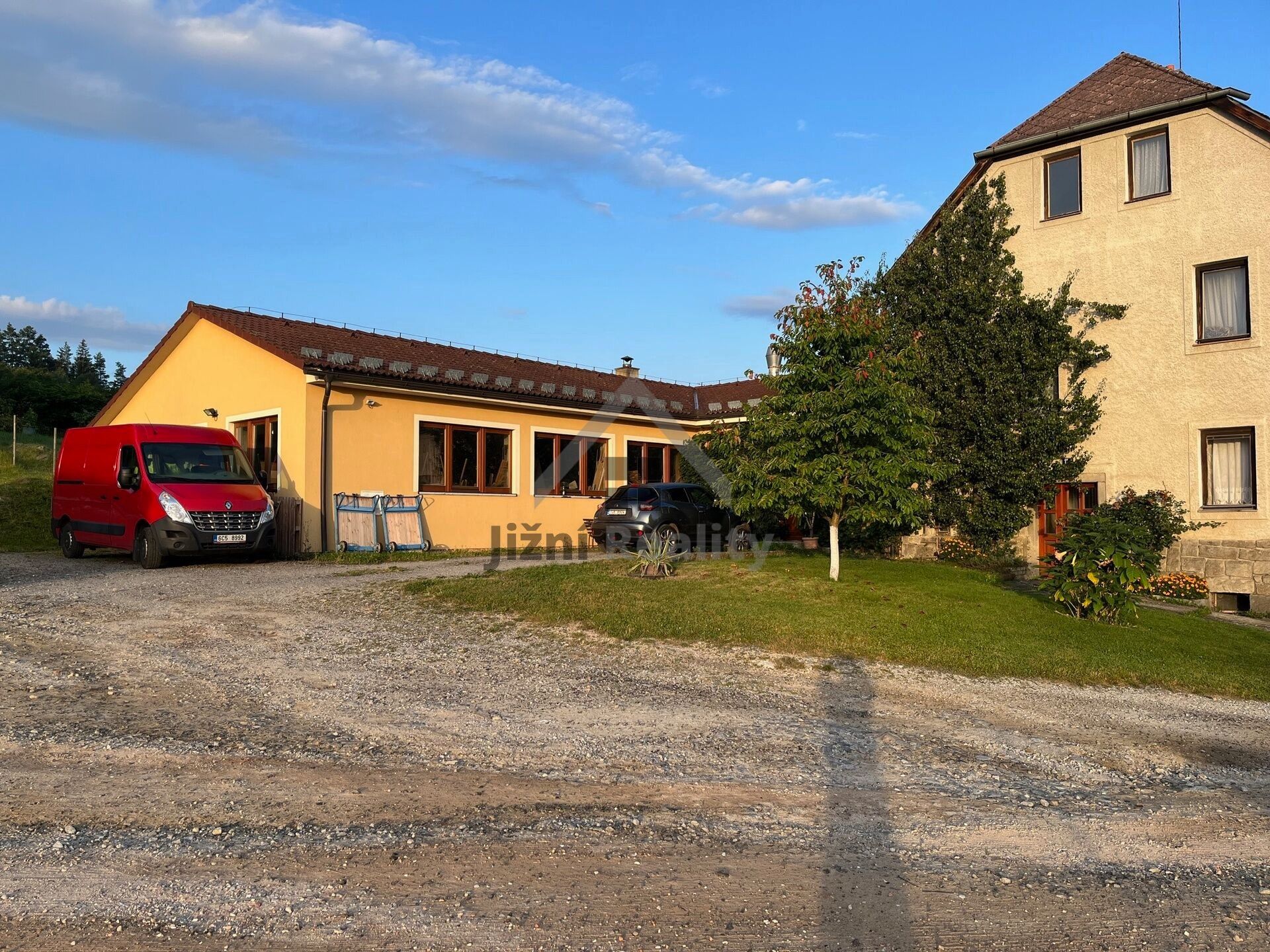 Rodinné domy, Těchoraz, Vyšší Brod, 550 m²