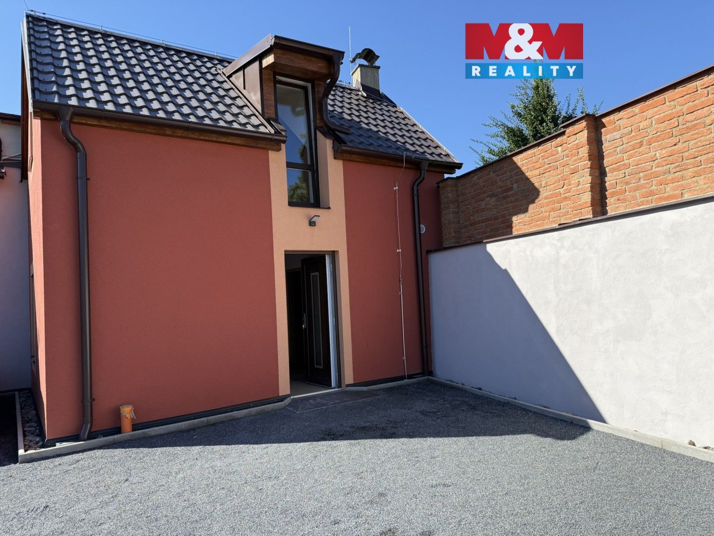 Kanceláře, Revoluční, Měšice, 43 m²