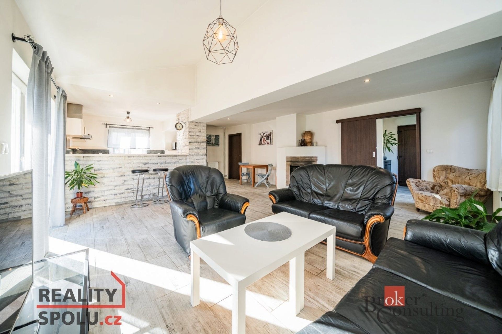 Rodinné domy, Sluneční, Nespeky, 143 m²