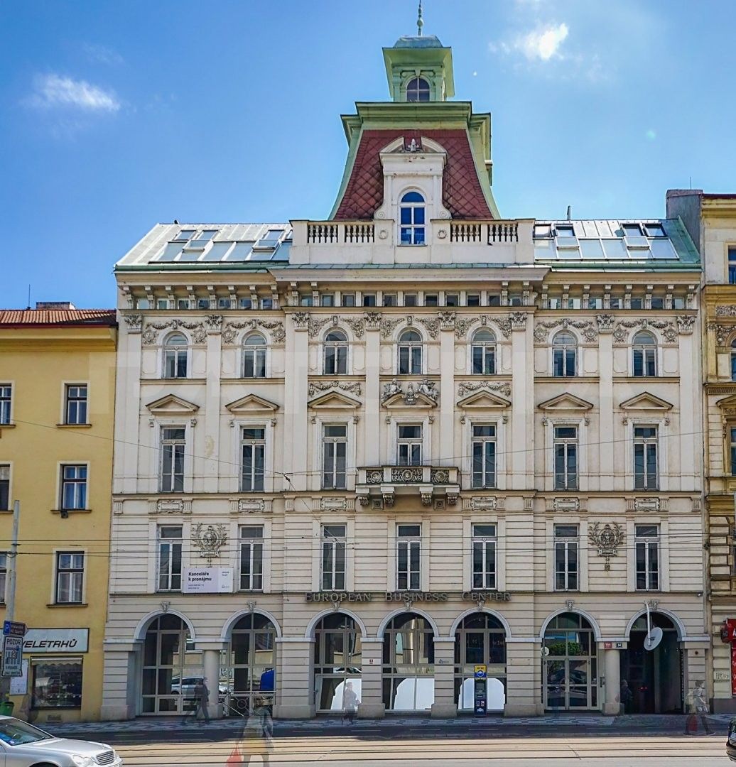 Kanceláře, Dukelských hrdinů, Praha, 196 m²