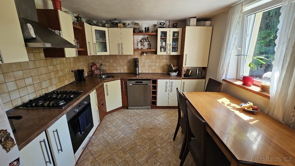 Rodinné domy, Pohořelice, 691 23