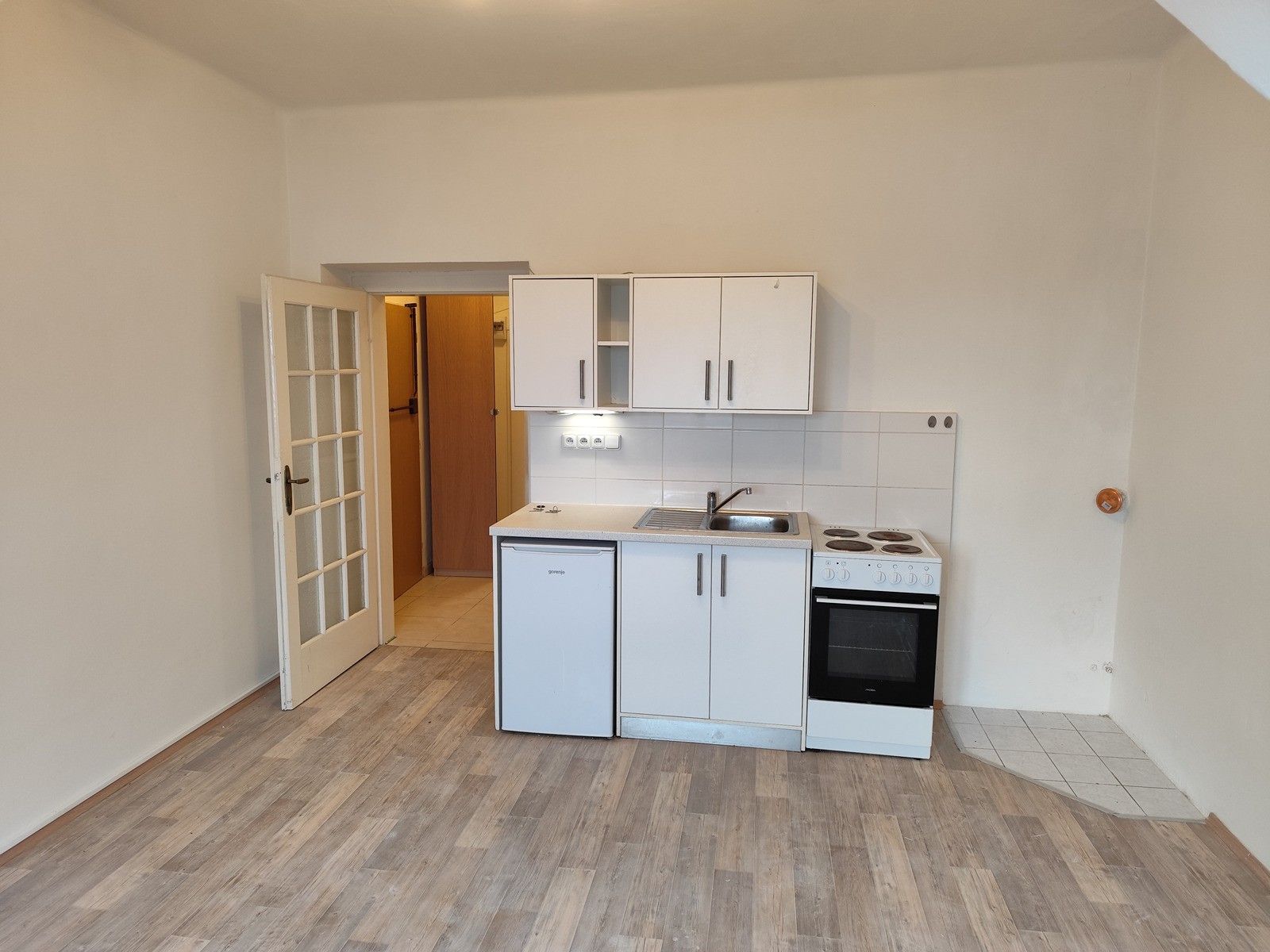 1+kk, Šlikova, Praha, 26 m²