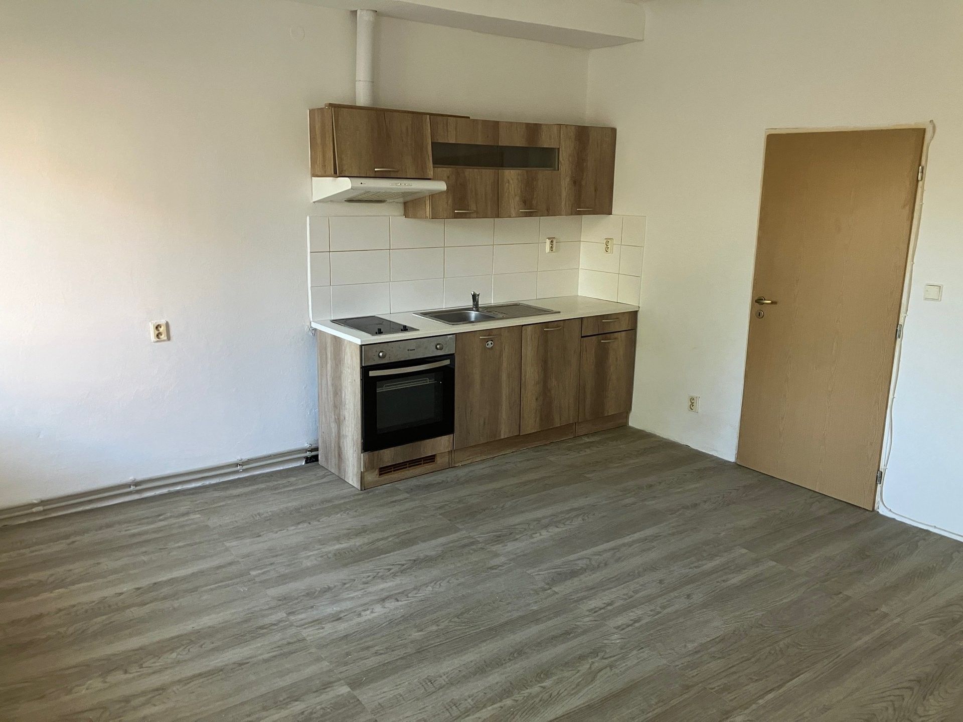 Pronájem byt 2+kk - Evropská, Cheb, 41 m²