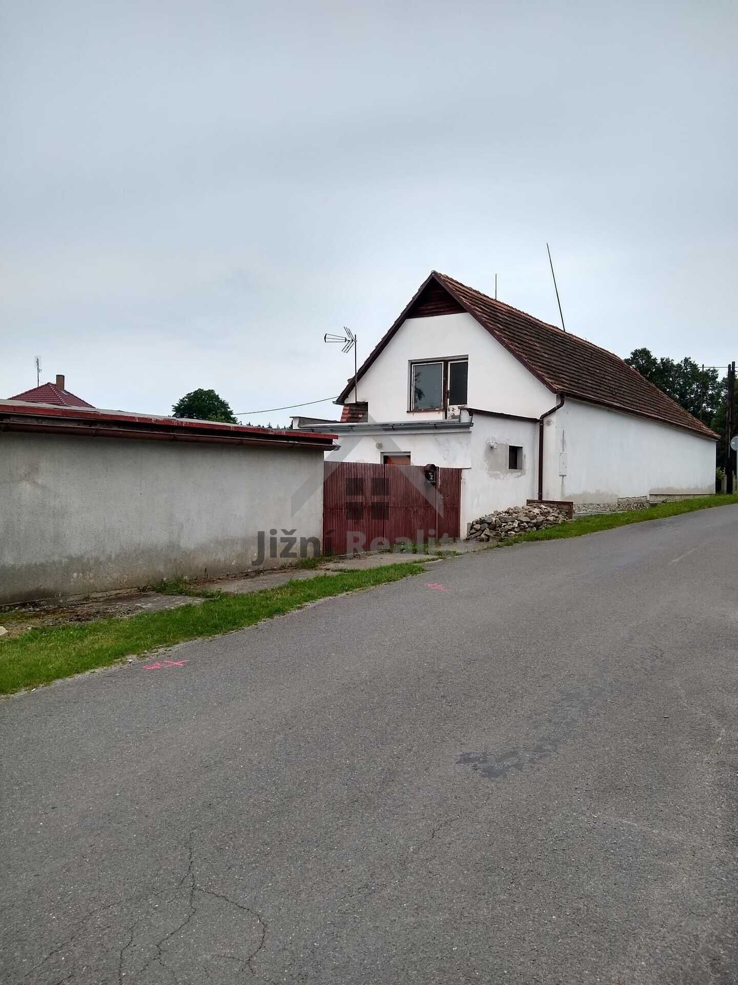 Prodej rodinný dům - Jehnědno, Albrechtice nad Vltavou, 85 m²