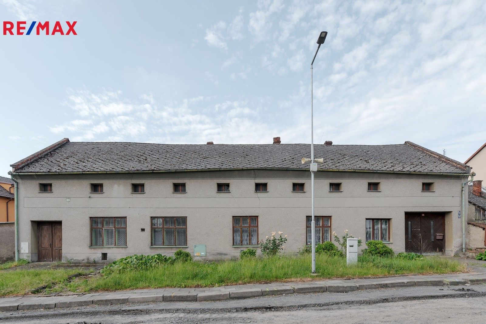 Prodej rodinný dům - Čertoryje, Charváty, 280 m²