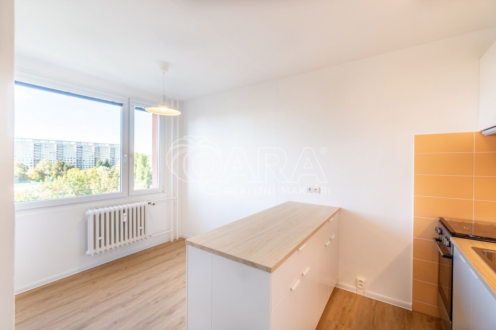 Pronájem byt 3+1 - Famfulíkova, Praha, 67 m²