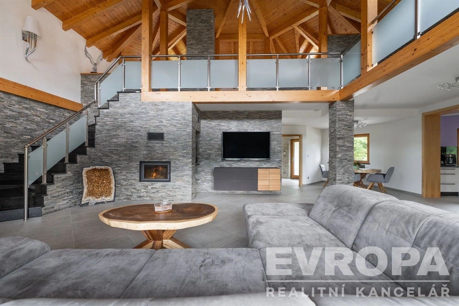 Prodej rodinný dům - Vysoká Štola, Nejdek, 618 m²