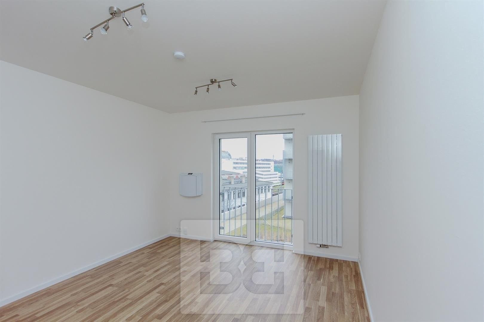 1+kk, Novovysočanská, Praha, 26 m²