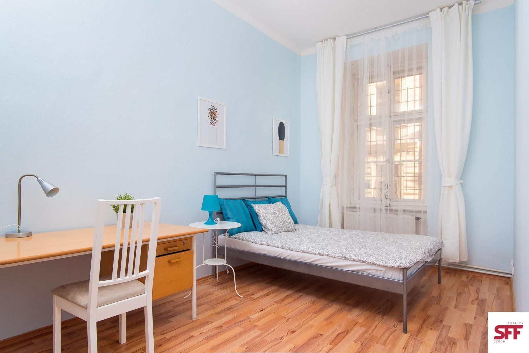 Byty, Vltavská, Praha, 15 m²