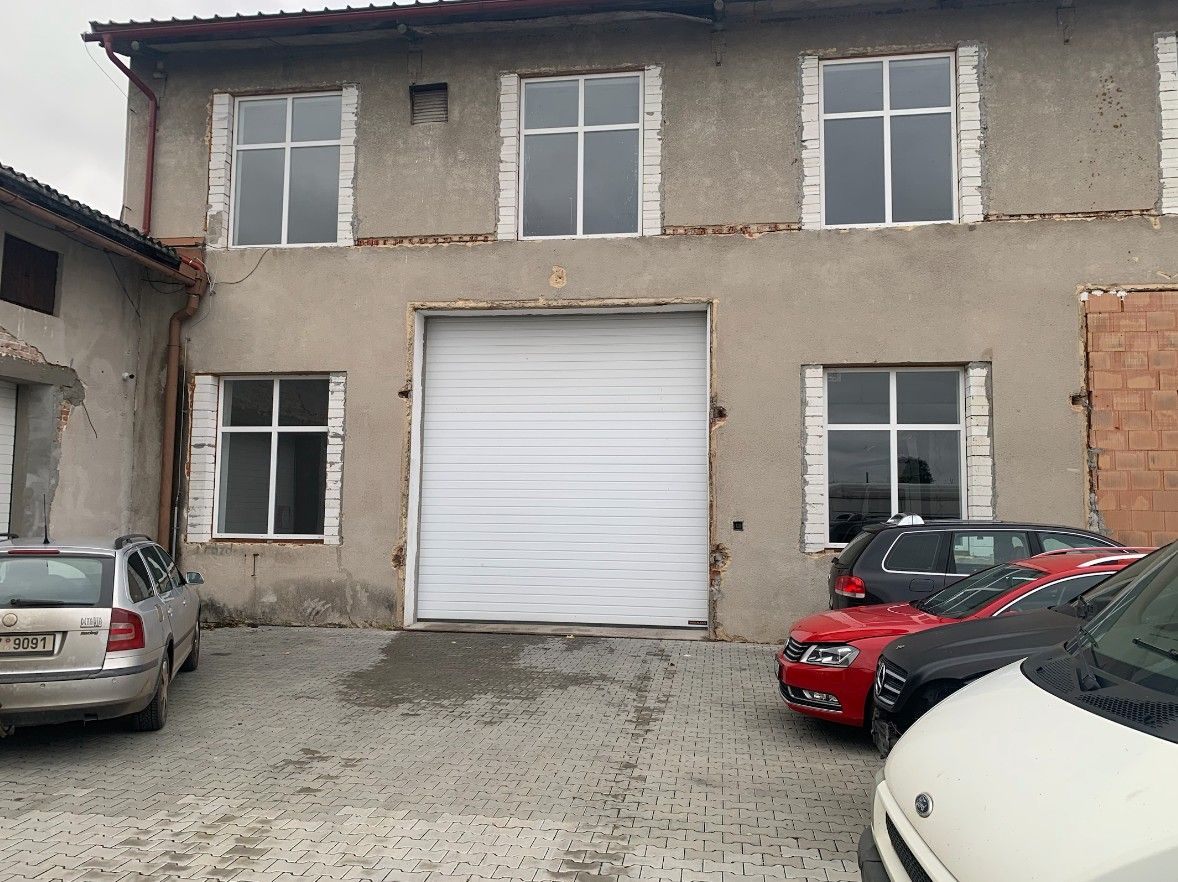 Sklady, Brada-Rybníček, 506 01