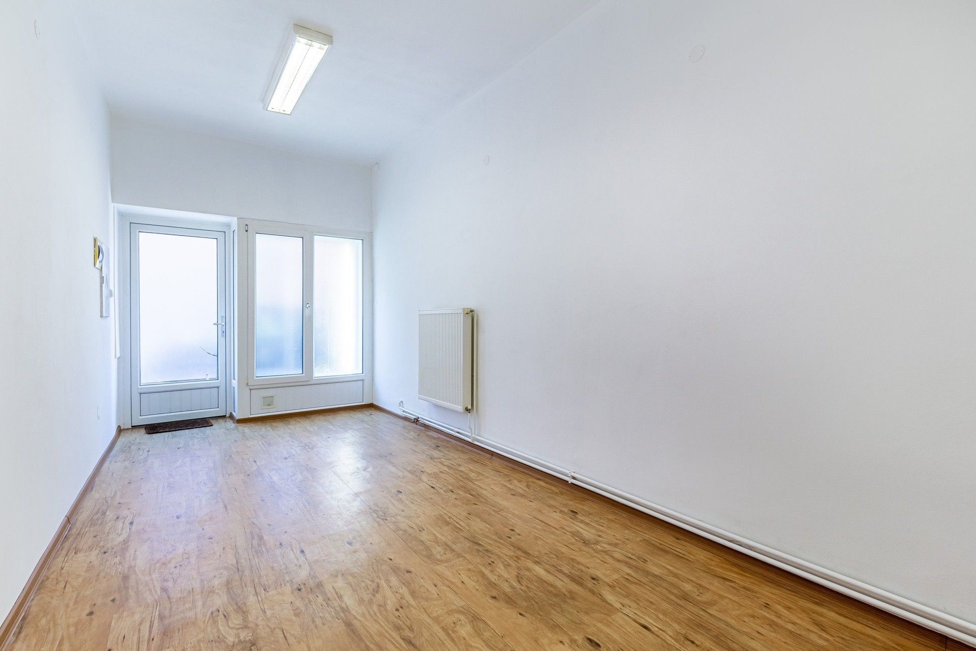 Pronájem obchodní prostory - Štechova, Slaný, 25 m²