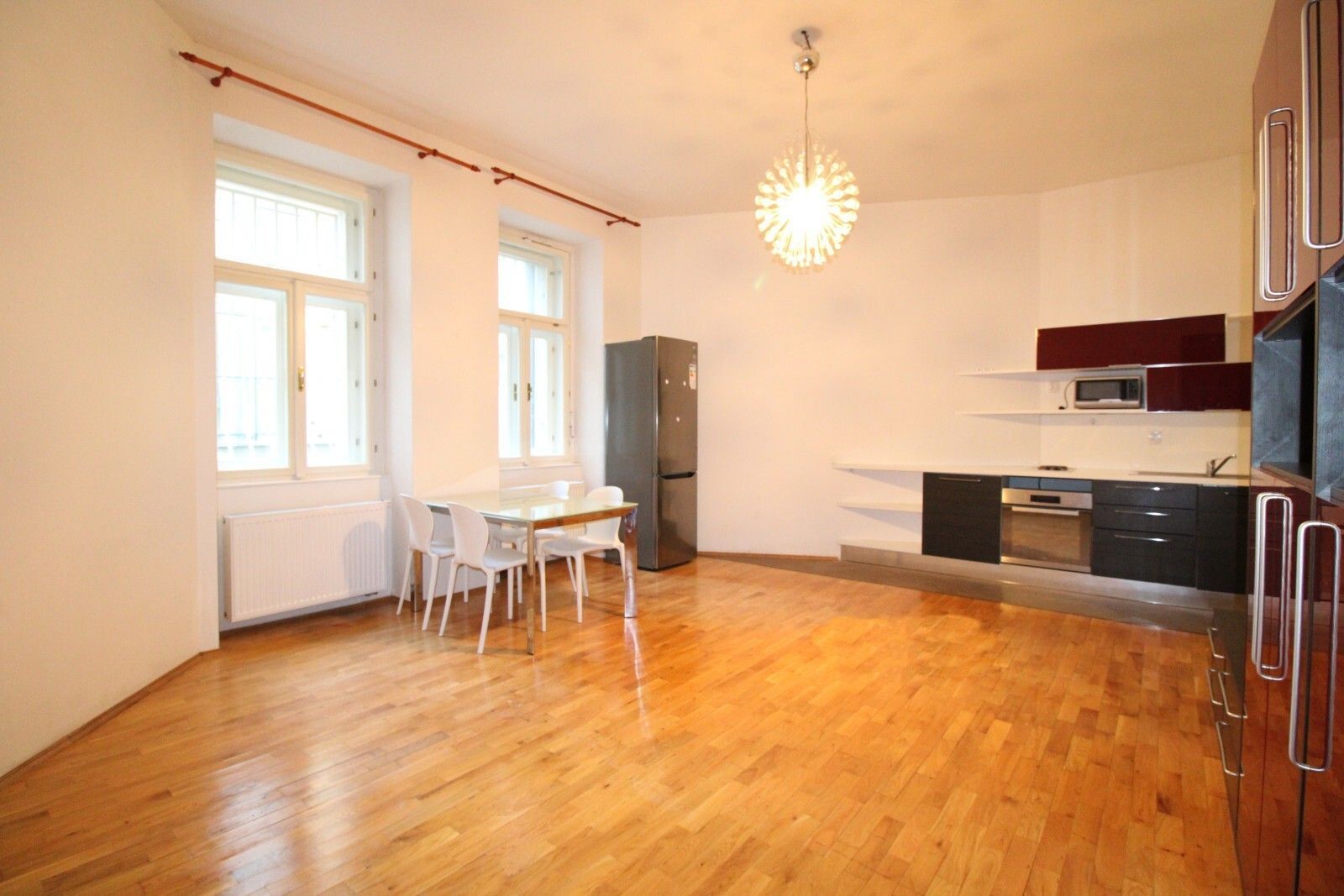 1+kk, U studánky, Praha, 40 m²