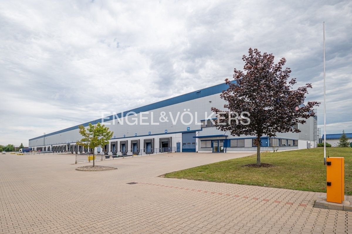 Sklady, U Trati, Dobrovíz, 3 m²