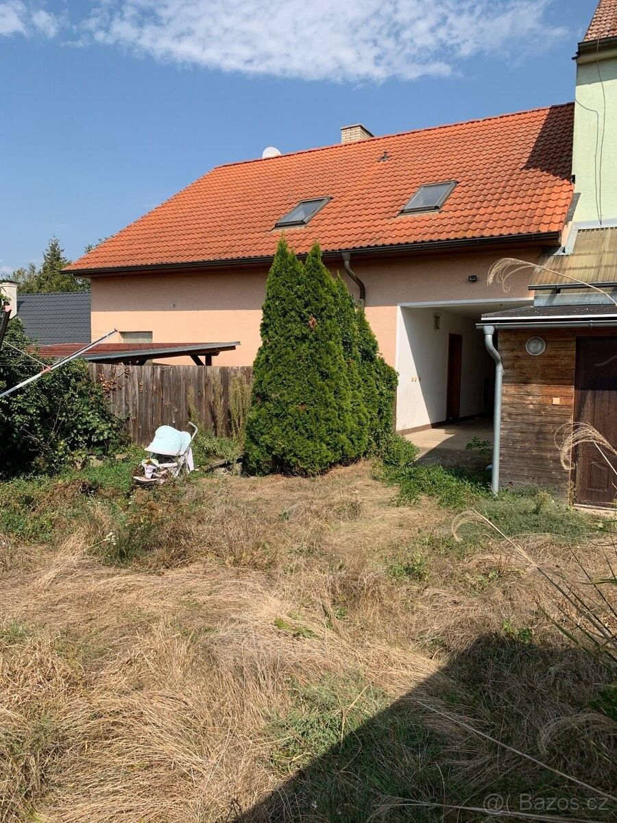 Prodej rodinný dům - Pohořelice, 691 23