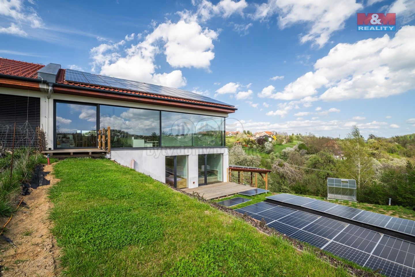 Rodinné domy, Bělov, 292 m²