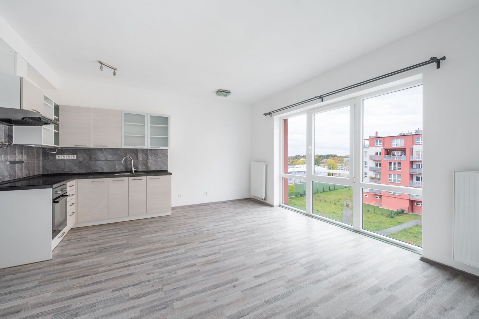 2+kk, U Borských kasáren, Plzeň, 51 m²