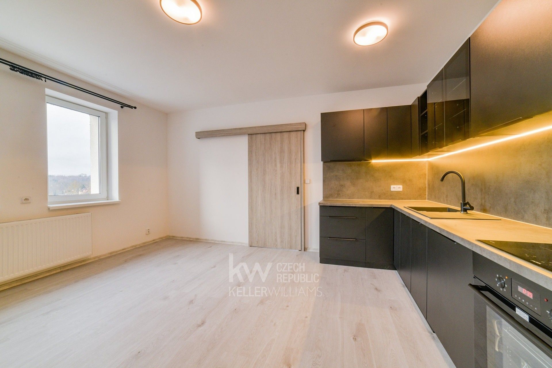 3+kk, 17. listopadu, Cheb, 73 m²