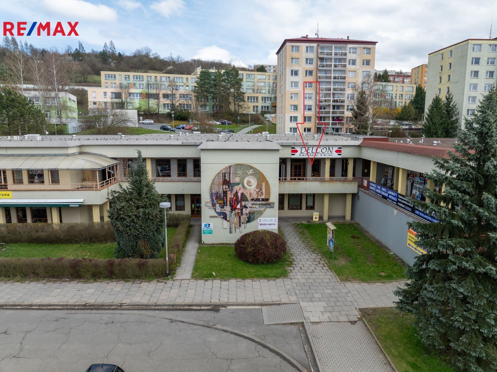 Obchodní prostory, Sychrov, Vsetín, 216 m²