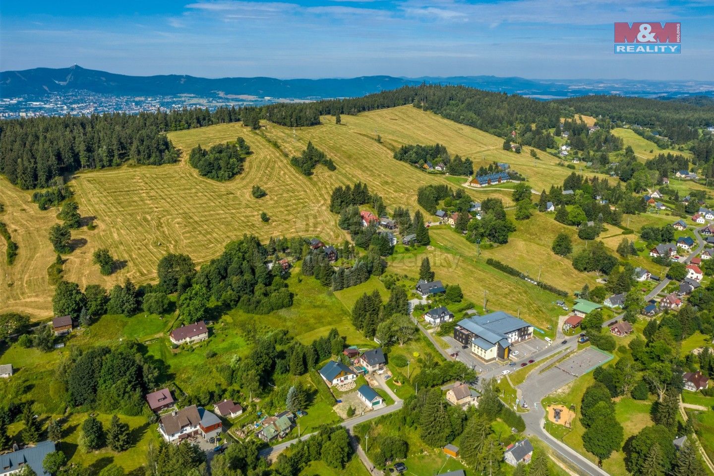 Prodej ubytovací zařízení - Bedřichov, 370 m²