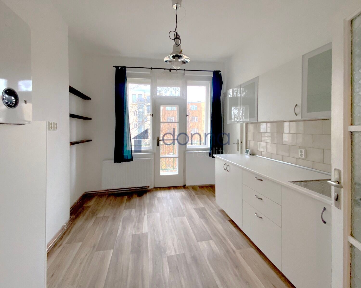 Pronájem byt 2+1 - Hradecká, Praha, 85 m²