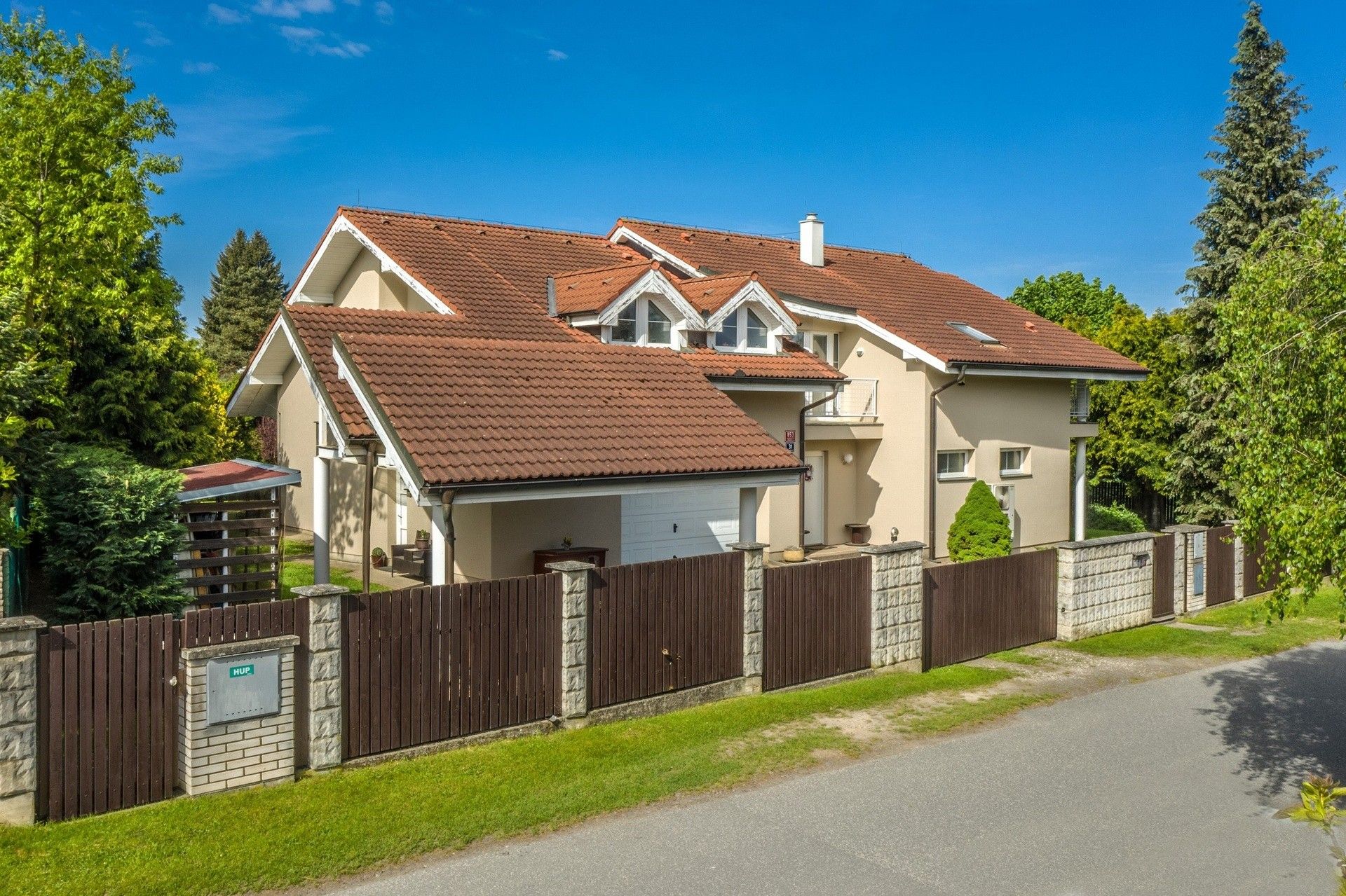 Rodinné domy, Jeníkovická, Praha, 260 m²