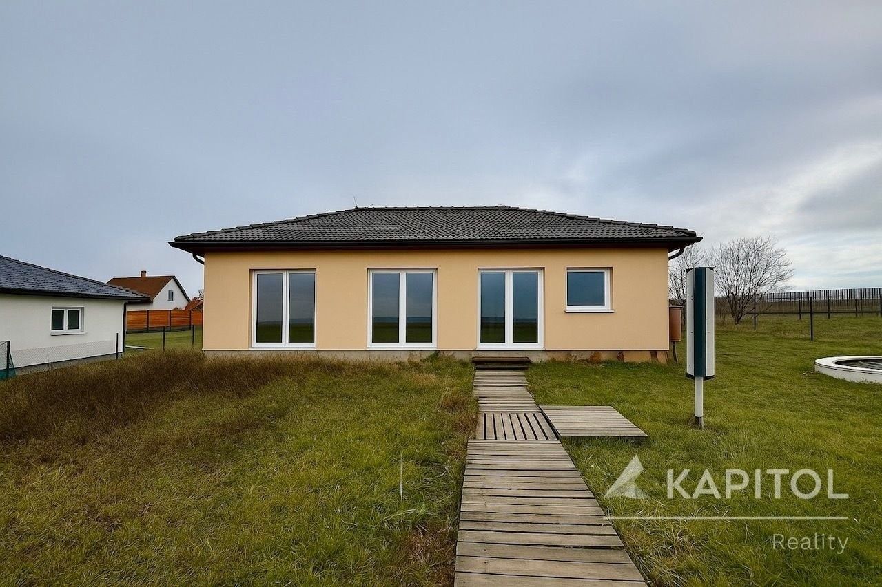 Ostatní, Okořín, Strupčice, 63 m²