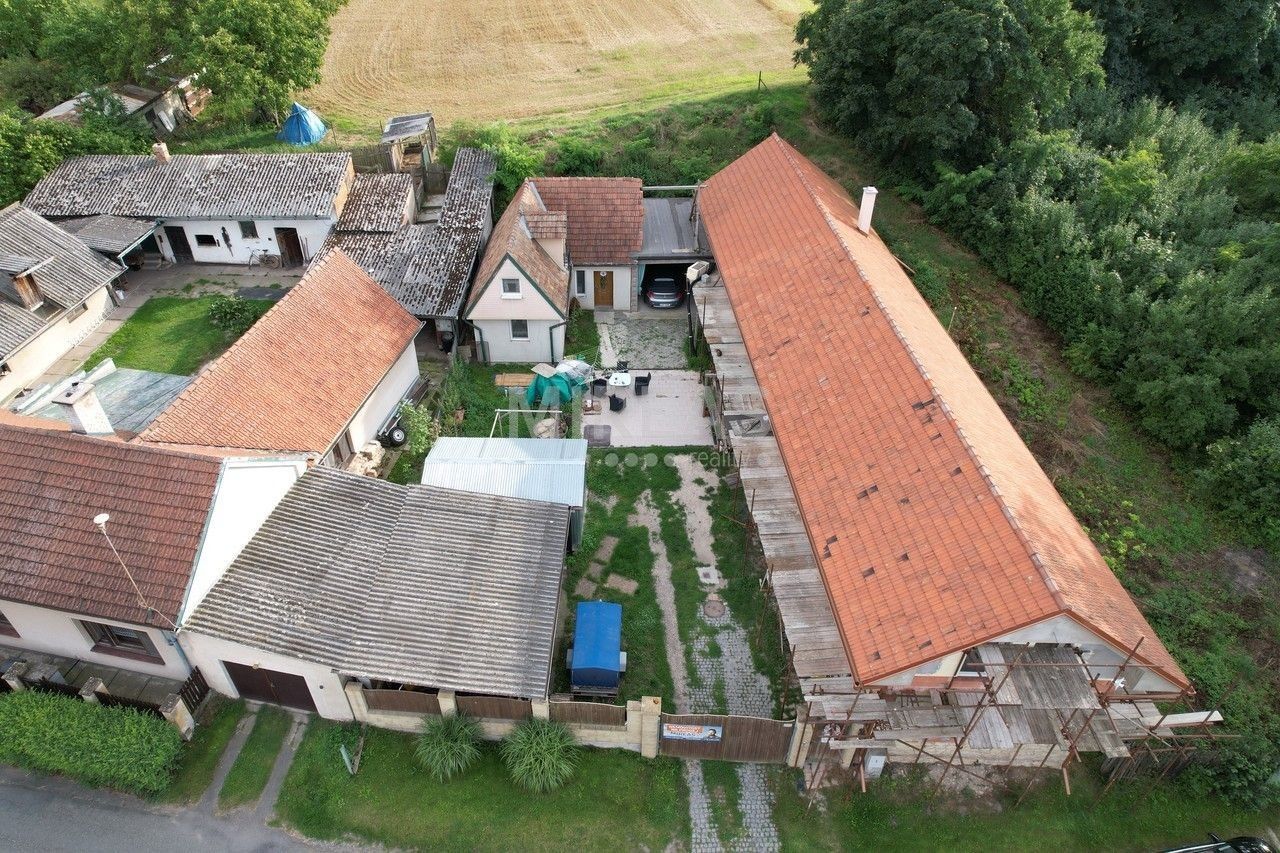 Rodinné domy, Chlebská, Oskořínek, 228 m²