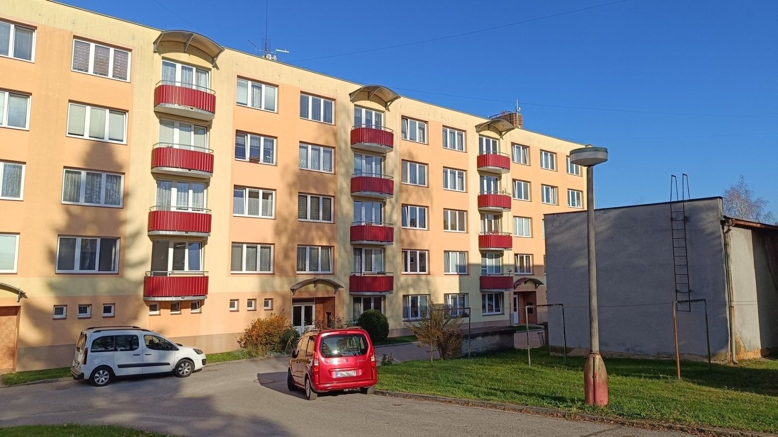 1+1, Sídliště, Trhové Sviny, 40 m²