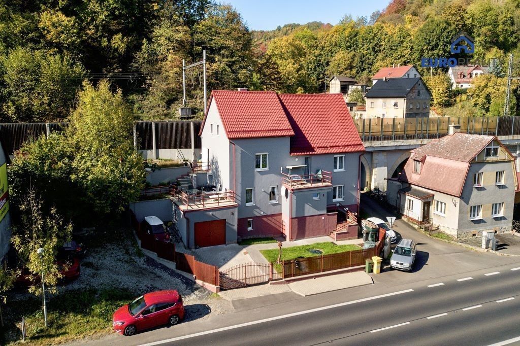 Rodinné domy, Dobkovice, 273 m²