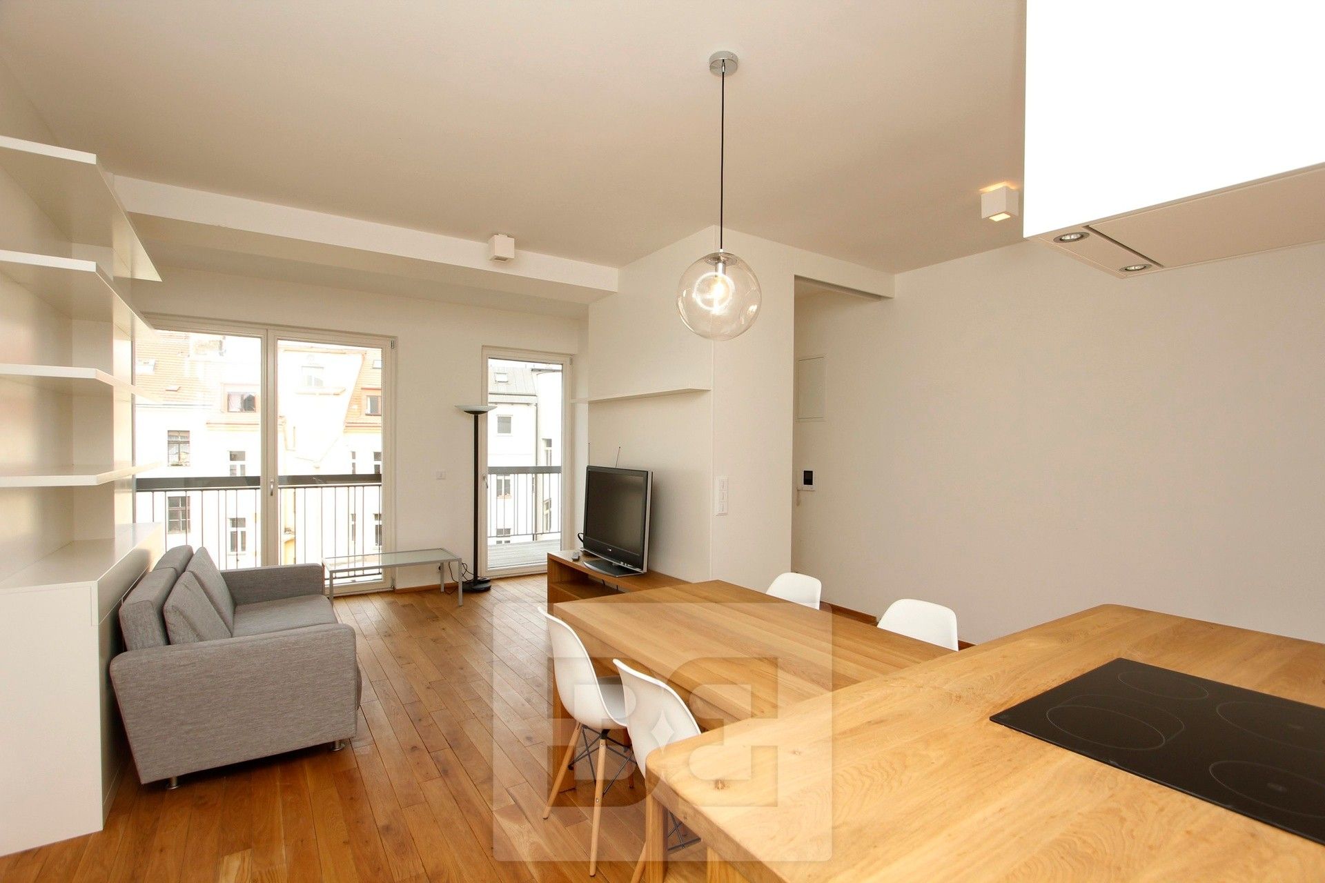 3+kk, U studánky, Praha, 83 m²