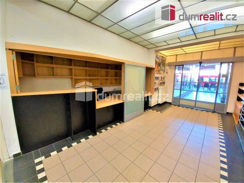 Obchodní prostory, nám. Přemysla Otakara II., České Budějovice, 9 m²