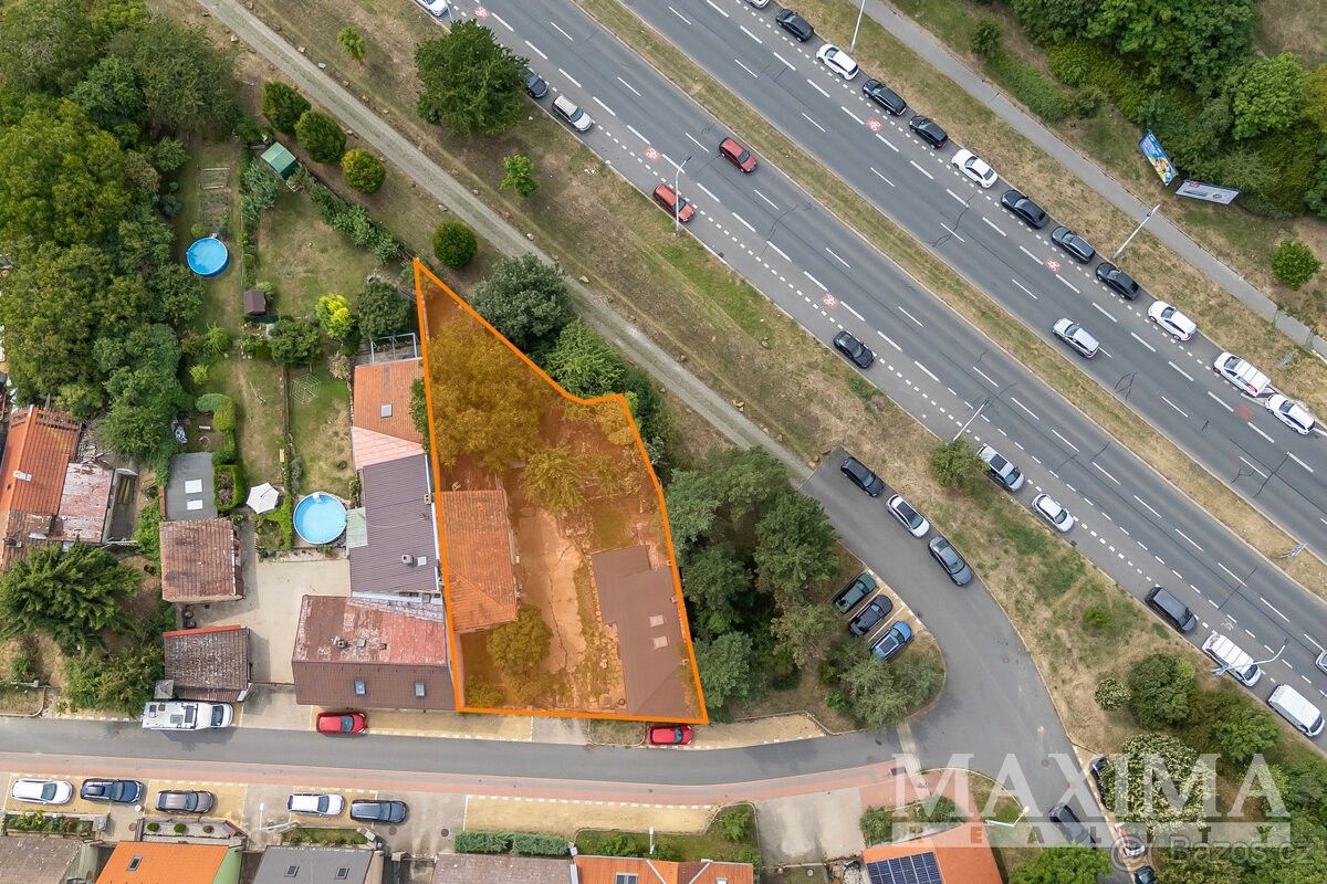 Pozemky pro bydlení, Praha, 100 00