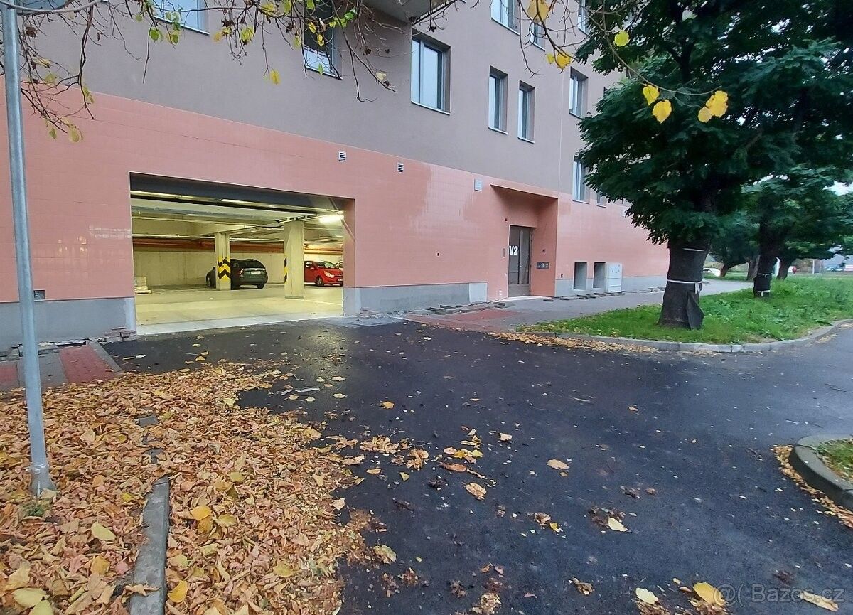 Pronájem garáž - Olomouc, 779 00