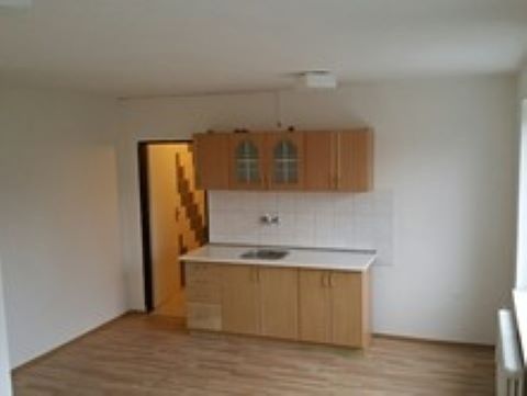 Byty, Lipovec u Blanska, 679 15