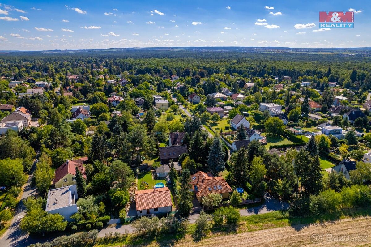 Prodej pozemek pro bydlení - Praha, 190 14, 1 535 m²